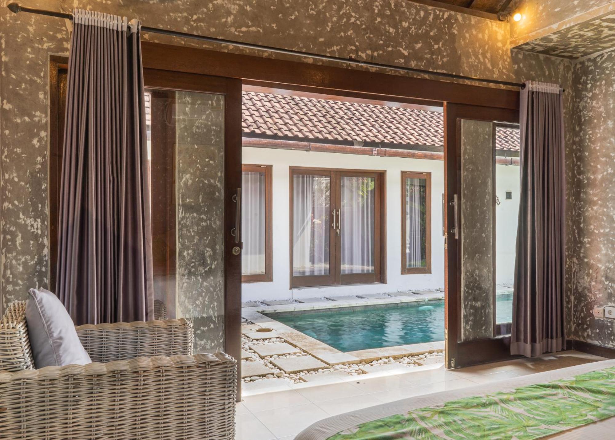 Villa Salya - 3Br - Private Pool - 1Min Walk To La Favela! Seminyak Zewnętrze zdjęcie